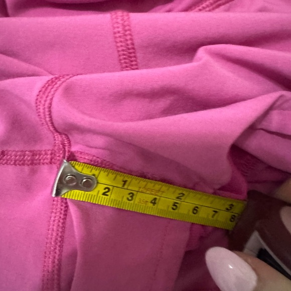 Lululemon speed up shorts 2.5” sonic pink size 8 - Picture 5 of 5
